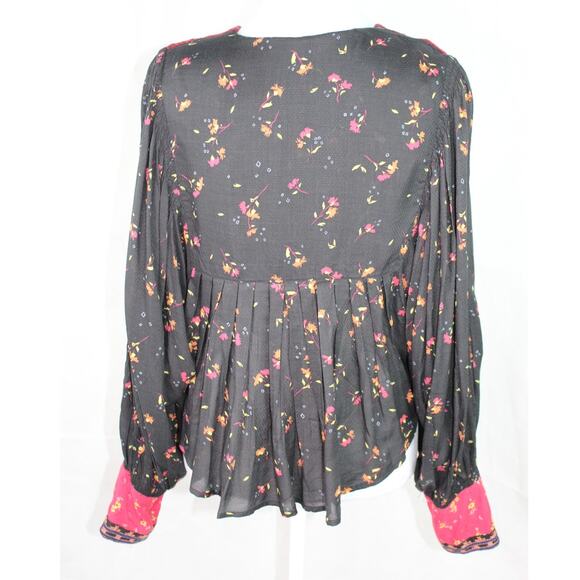 Free People Lady Lou embroidered peasant blouse floral bishop sleeve boho small - Picture 3 of 11